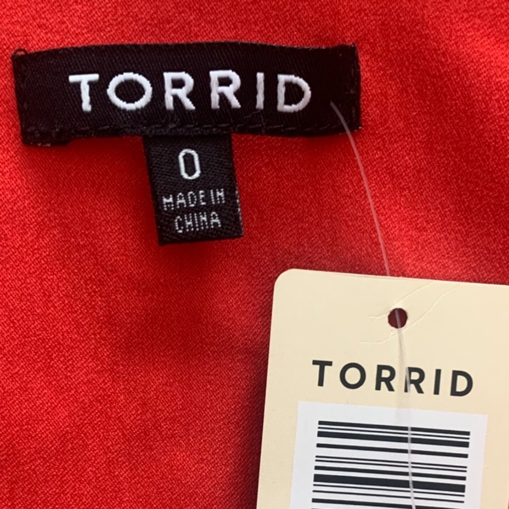 Torrid Pink Cropped Blazer - Size 0 - Picture 7 of 8